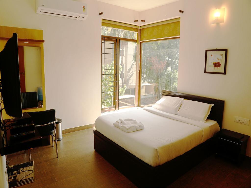 โกลัม เซอร์วิซ อพาร์ตเมนต์ Apartment เชนไน ภายนอก รูปภาพ